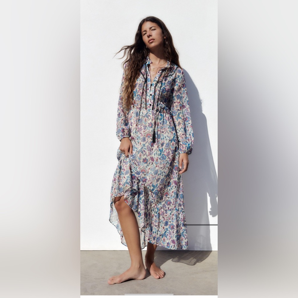 Lace trim printed maxi dress